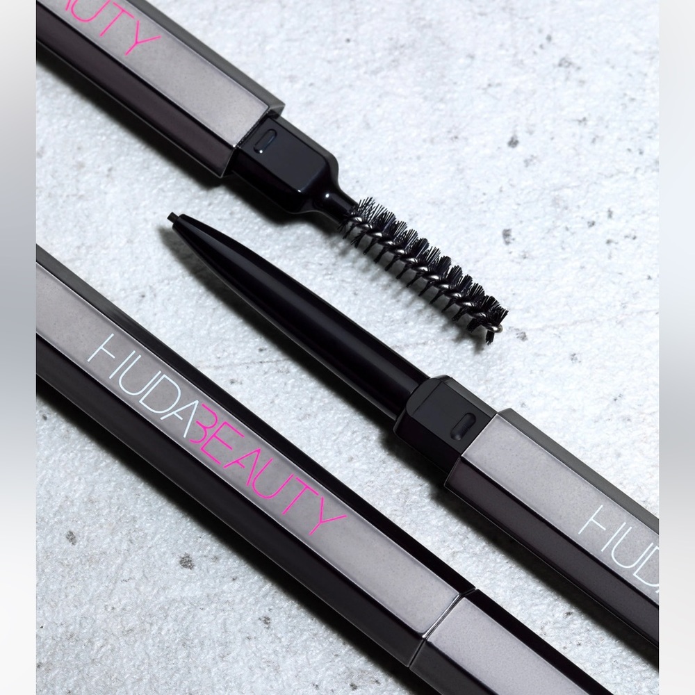 Huda Beauty #BombBrows Brow Pencil- Black Brown BNIB!